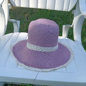 D&Y Lavender Sun Hat with Lace Accent